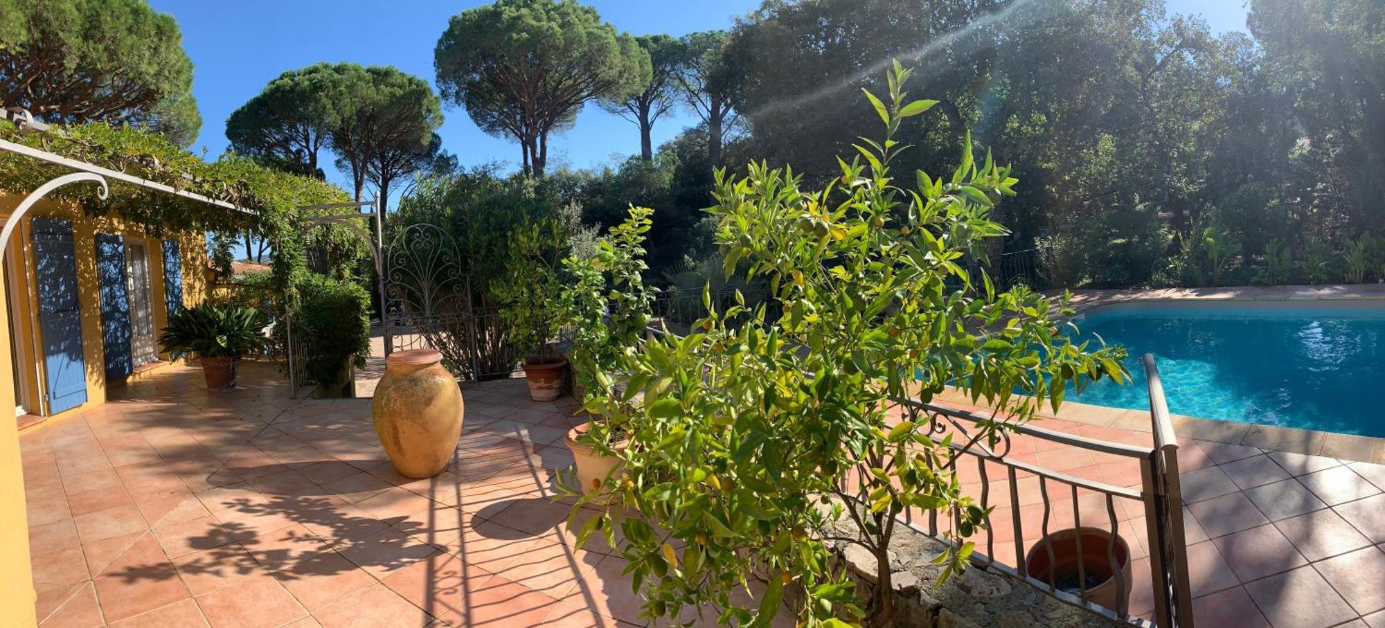 Sous Les Pins Parasols Vidauban Kültér fotó